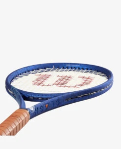 Wilson X Roland Garros Clash 100 V2 (295g) Limited Edition - NEW ARRIVAL -Sports Tennis WR089811U 4a038ff0fbbc94b39faeb501828c59ac